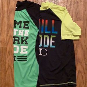 Boys Short Sleeved Dry-fit Type 2 Shirts sz L